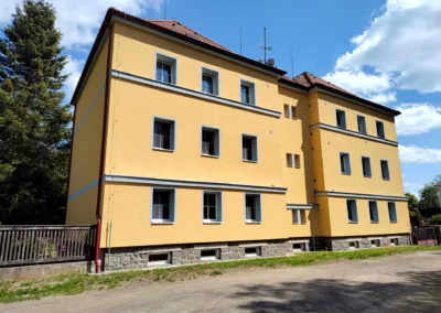 Rekonstrukce - bytový dům Rožmitál